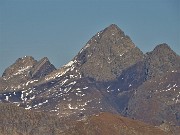 59 Maxi-zoom sul Pizzo del Diavolo